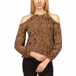 Brand new 👍 Michael Kors Cold Shoulder Smocked Top 😀