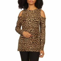 New 🤩 Michael Kors Cheetah Cold Shoulder Top 💯