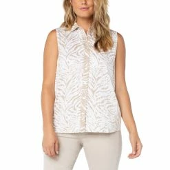 Brand new 😉 Liverpool Button Up 👚 Shirt 🧨