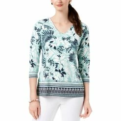 New ⭐ Charter Club Petite Border Print V Neck Top 🌟