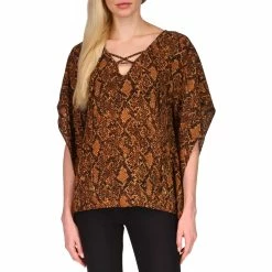 Deals 🎁 Michael Kors Snake Handkerchief Hem Top 👏